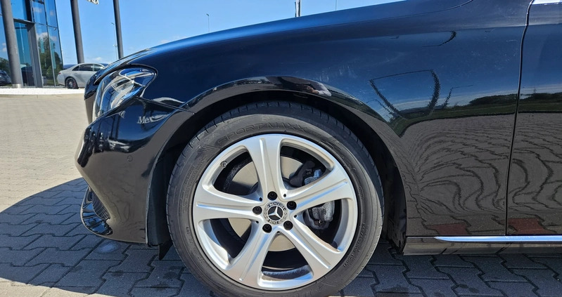Mercedes-Benz Klasa E cena 129900 przebieg: 120374, rok produkcji 2017 z Krzywiń małe 106